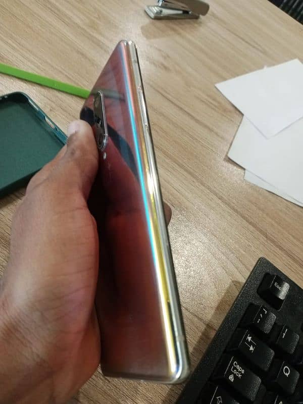 "OnePlus 8 for Sale – 8GB RAM | 128GB Storage | Excellent Condition" 5