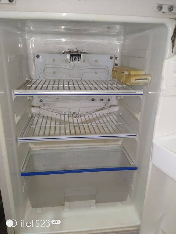 Dawlance fridge 1