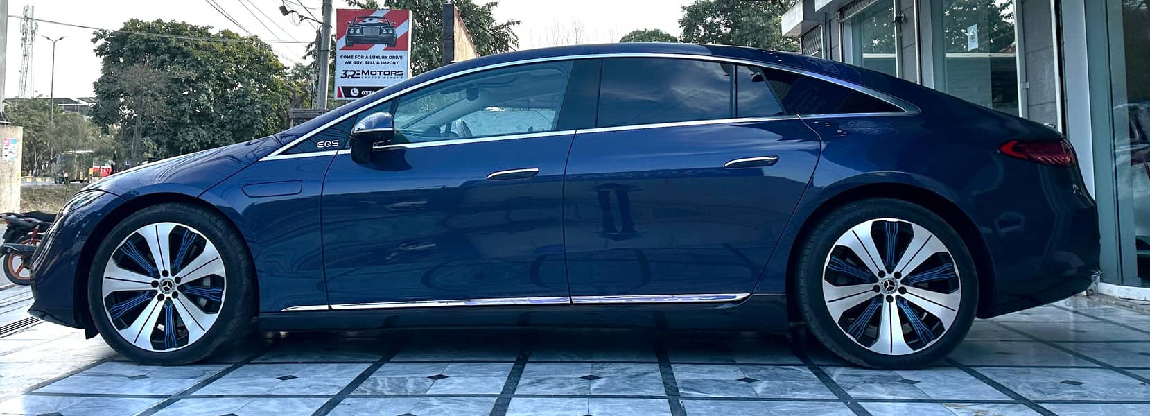 Mercedes Benz EQS 450 4Matic - 2022 4