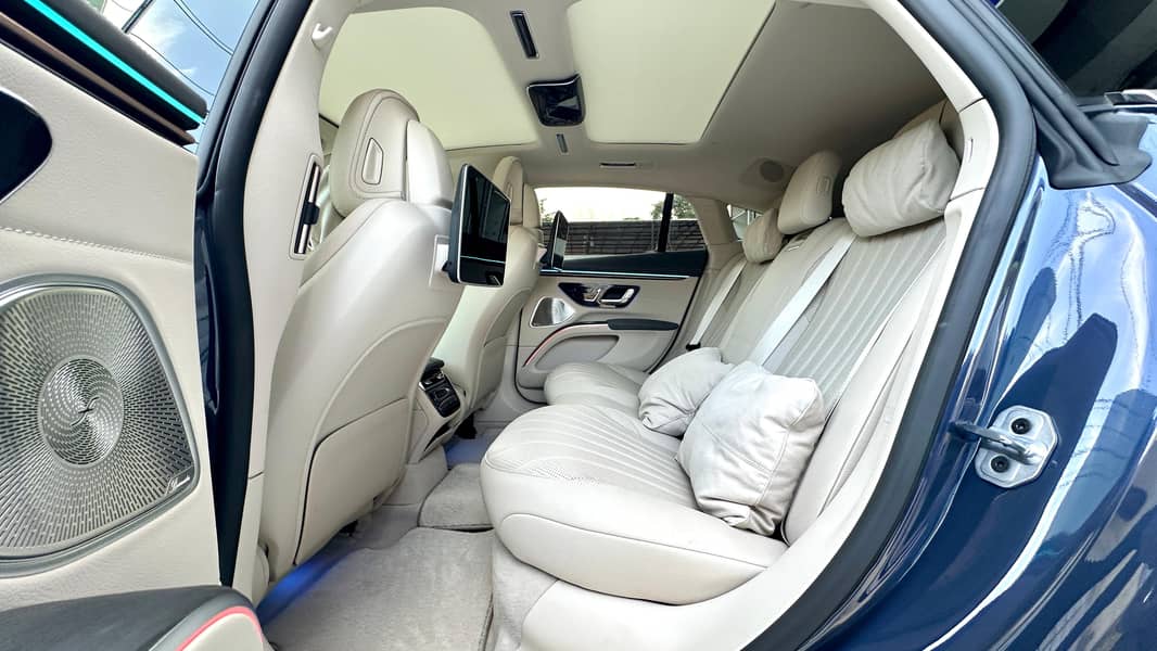 Mercedes Benz EQS 450 4Matic - 2022 11