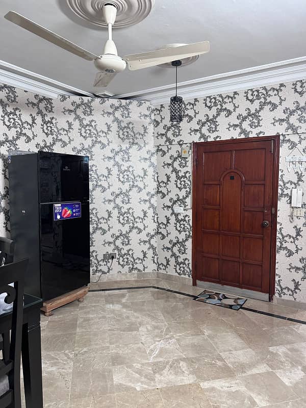 950 Square Feet Flat In DHA Phase 5 Is Available For Sale 3