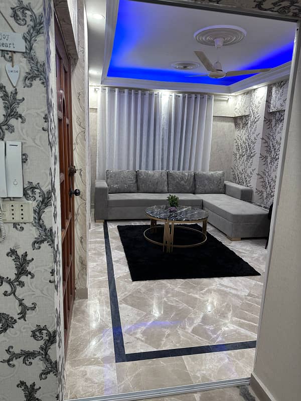 950 Square Feet Flat In DHA Phase 5 Is Available For Sale 7