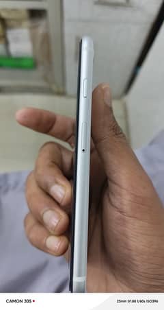 I PHONE SE 2020 home button not working