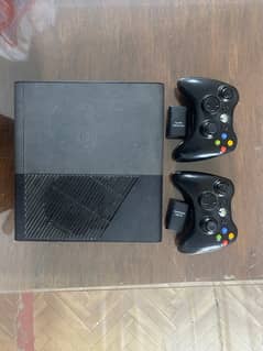 XBOX 360 E