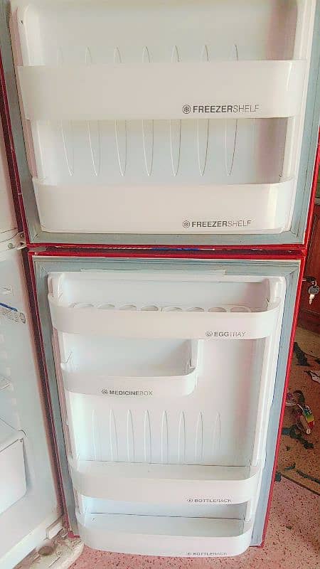 small sized refrigirater for sell 2