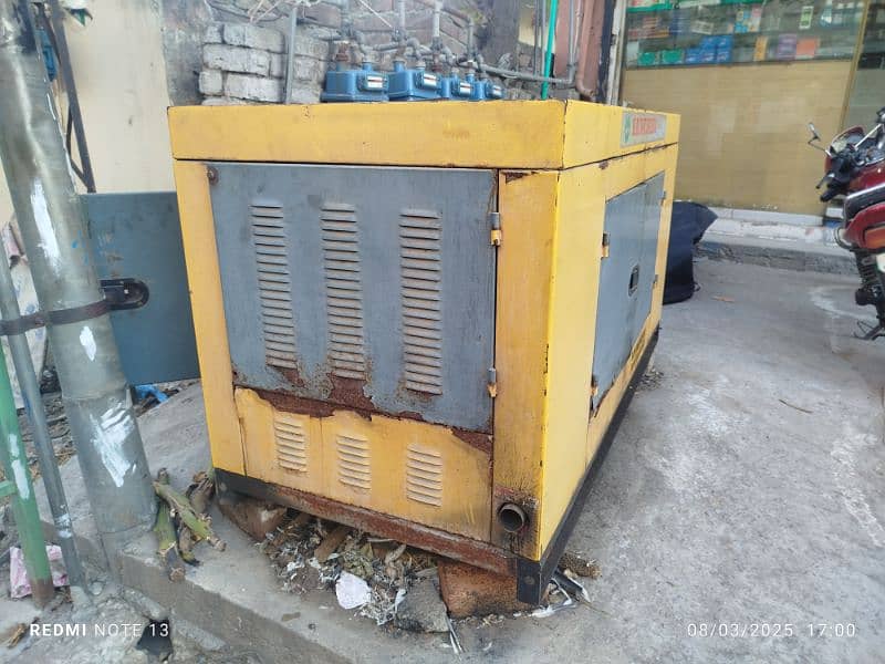 used condition power full generator with Very low fuel consumption 1