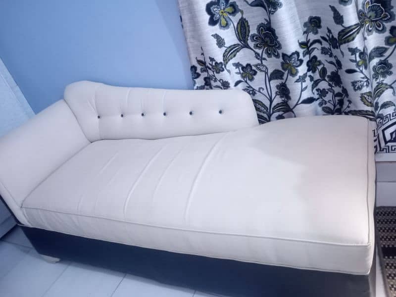 Sofa set with seethi | Black and off white color | Reasonable price 1