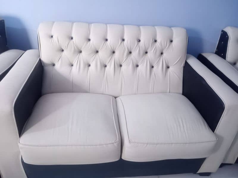 Sofa set with seethi | Black and off white color | Reasonable price 2