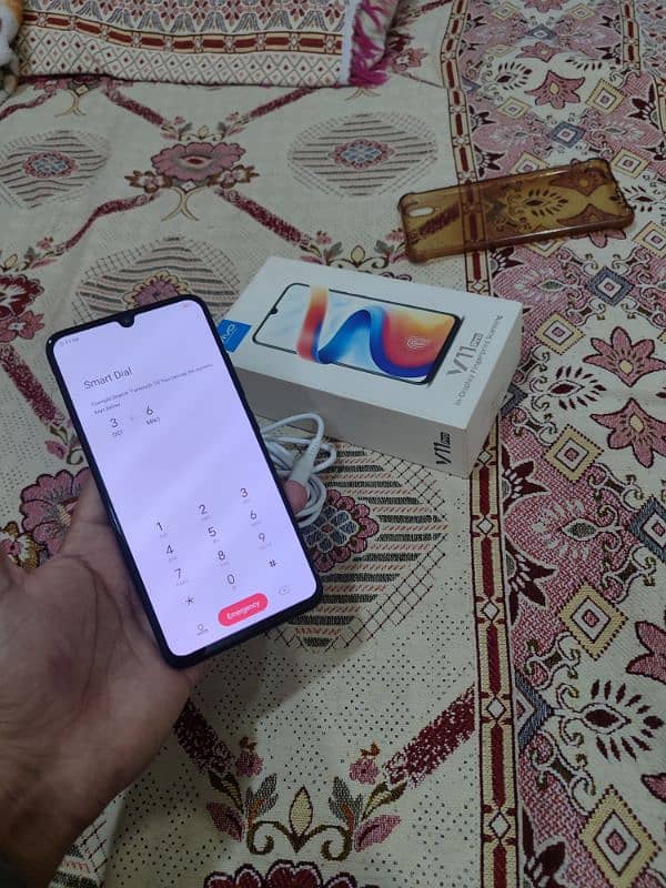 vivo v11 pro (6+128) PTA approved 5