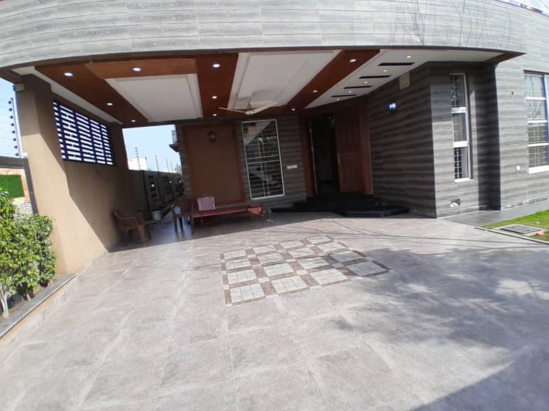 1 Kanal Brand New House With Basement Available For Rent In DHA Phase 6 19