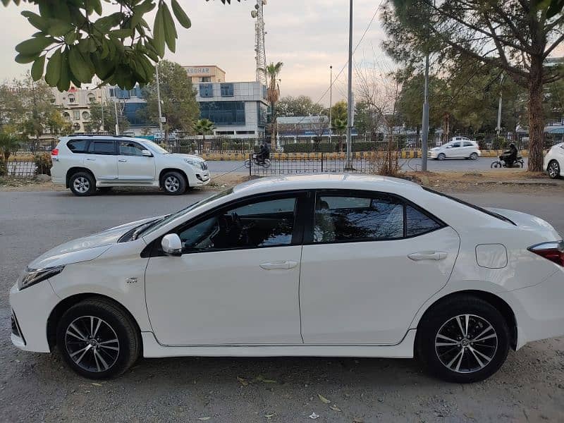 Toyota Corolla Altis 2020 1