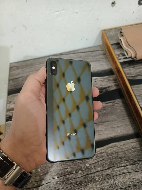 iPhone xs max 64 GB Non pta geniune condition 1