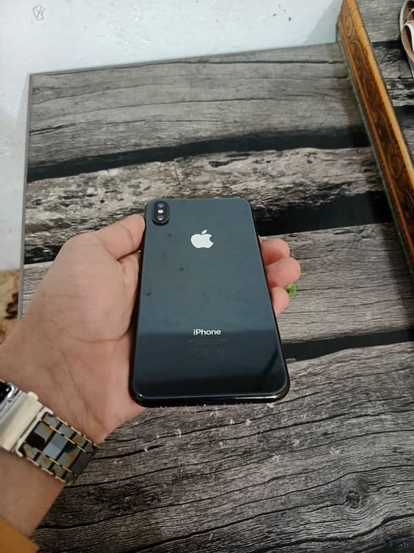 iPhone xs max 64 GB Non pta geniune condition 5