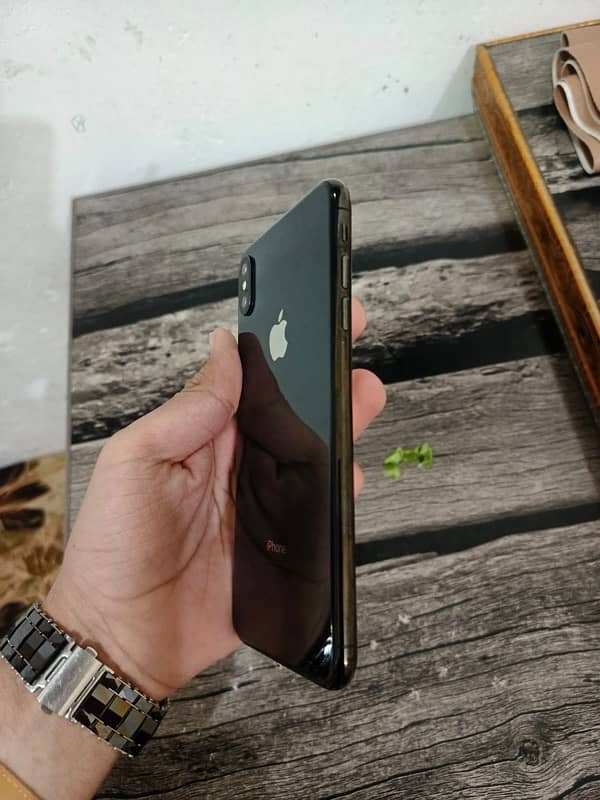 iPhone xs max 64 GB Non pta geniune condition 6