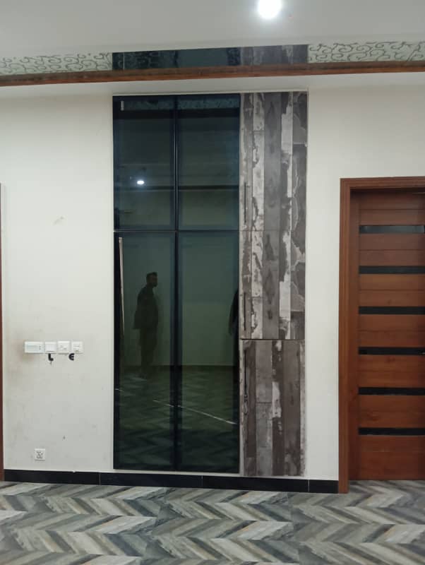 20 Marla upper portion available for rent near allahu gol chakkar johal town phase 1 11