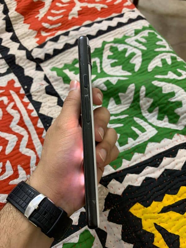 google pixel 6a 10/10 condition 1