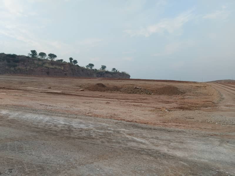 5 Marla Plot Bahria Orchard, Bahria Town Phase 8, Rawalpindi 0