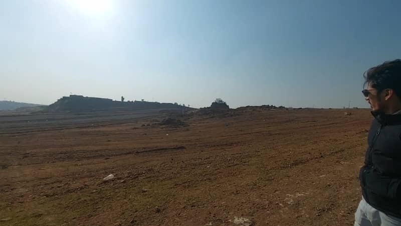 1 Kanal Boulevard Category Possessionable Plot | Bahria Orchard | Bahria Town Phase 8 6