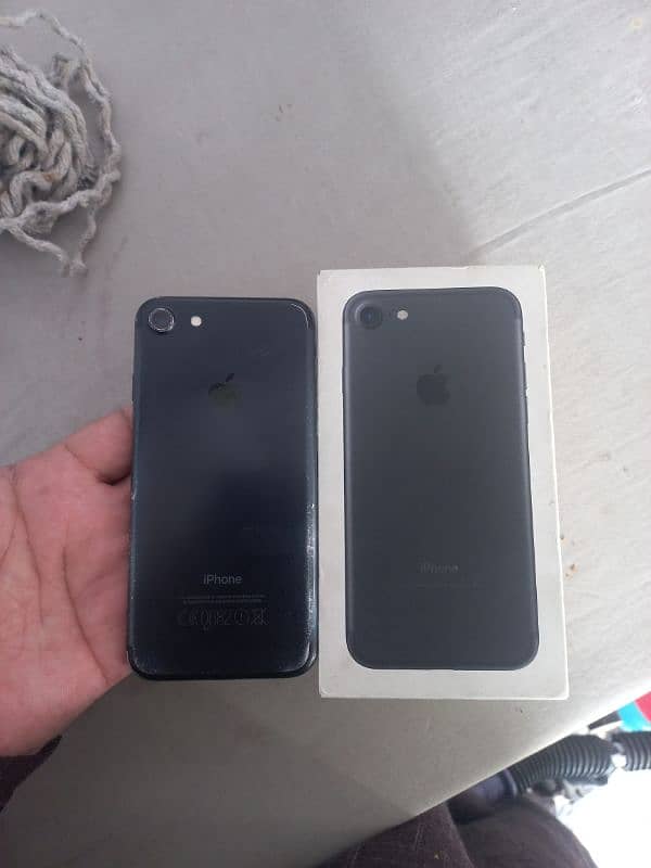 Iphone 7 32GB PTA approved 1