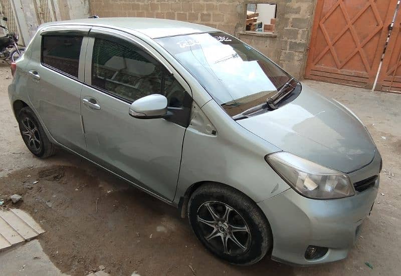 Toyota Vitz 2014-17 3