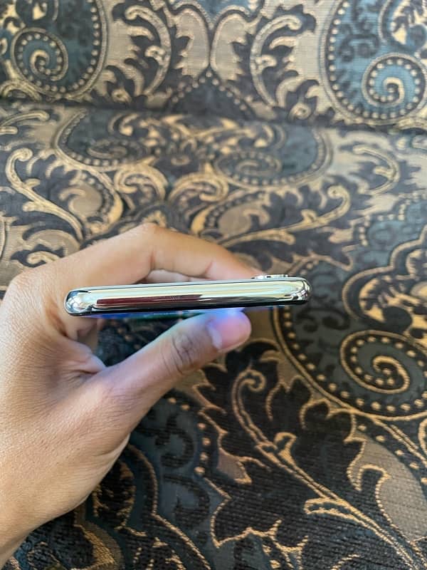 iPhone X 256Gb PTA Approved 5