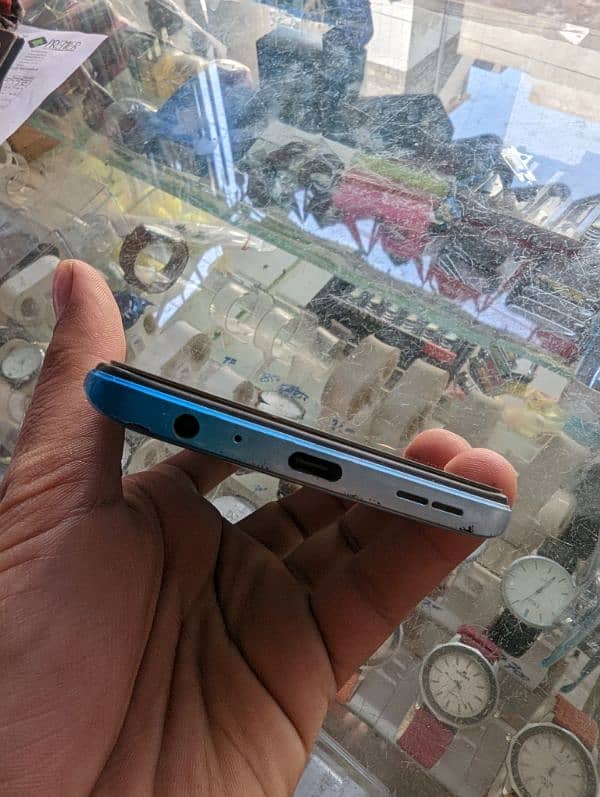 infinix hot11 s with box or charger all ok 2