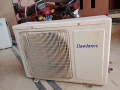 1.5 tun AC in good condition is for sale