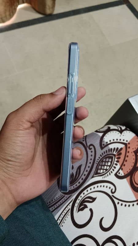 realme note 60 4gb or 128 1