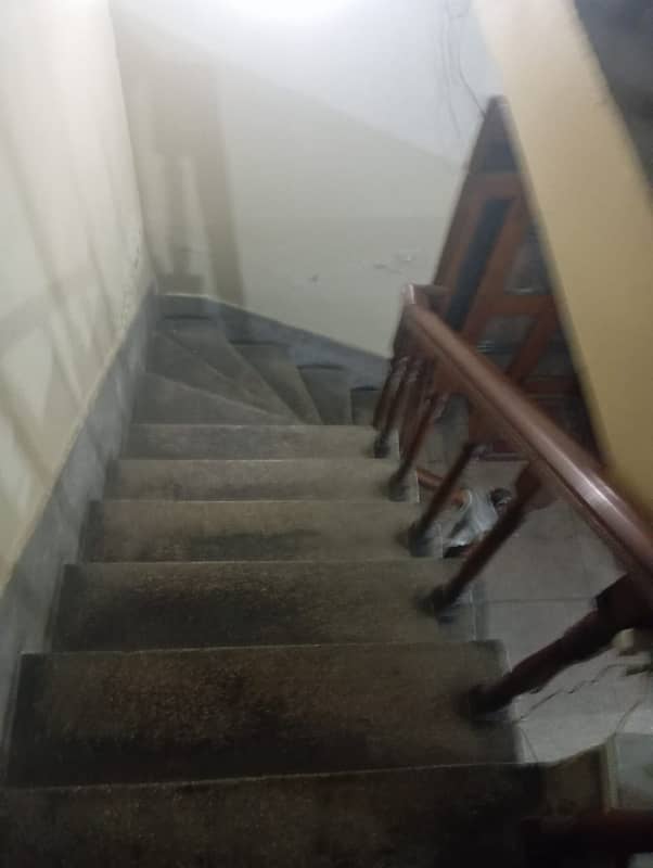 5 MARLA DOUBLE STOREY HOUSE AWAILABLE FOR SALE IN FASIAL TOWN BLOCK D 6