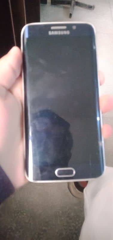 Samsung Galaxy s6 adge urgent for sale. 2