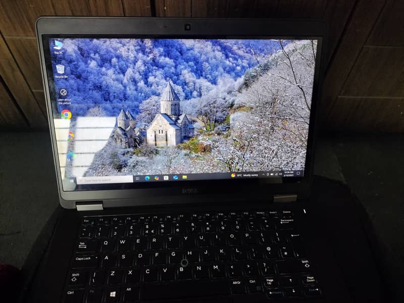 Dell Latitude E5470 Core i3 6th Generation 8Gb DDR4 128 SSD FHD 8