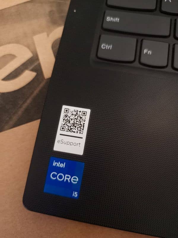 Lenovo Core I5 Gen 12. brand new with box charge 4