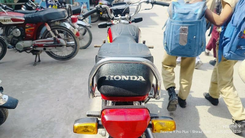 Honda CD 70 2