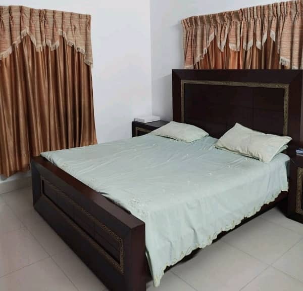 Your Dream Fully Furnished 10 Marla House Is Available In Faisal Town 6