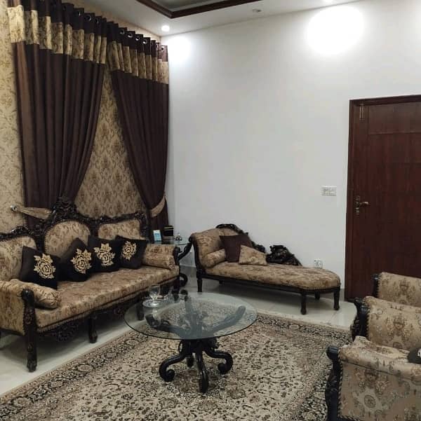 Your Dream Fully Furnished 10 Marla House Is Available In Faisal Town 21