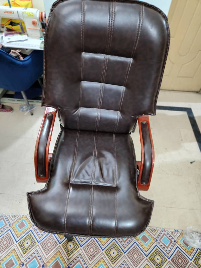 Chair for sale 4