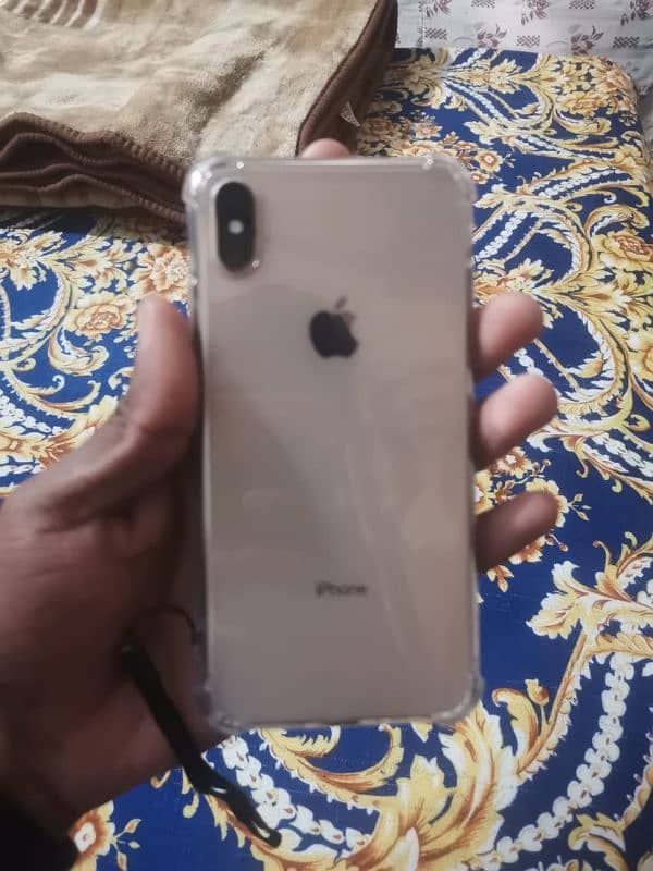 iphone xsMax 256 Gb pta offacial aproovd 0