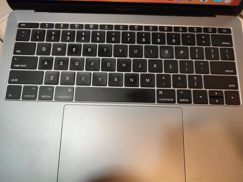 MacBook Pro 2017 13 inch / for / Sale 3