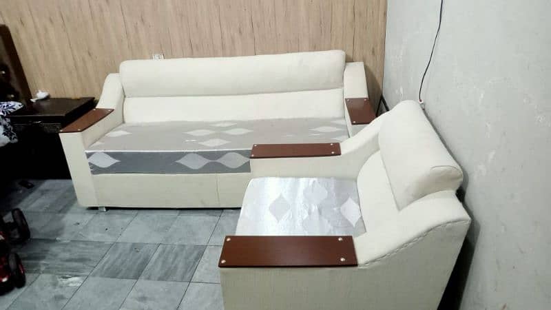 sofa set new condition 0