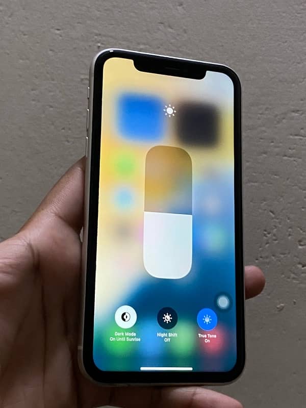 Iphone 11 64gb JV non pta no fault urgent sale 15