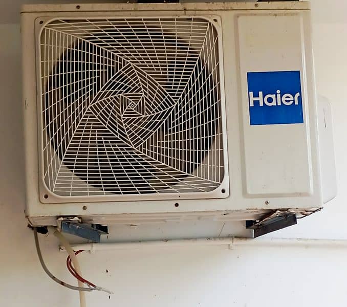 Haier Clean Inverter AC 1.5 ton 2