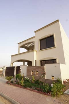 250sq Yd 4 Bedrooms Luxury Villa FOR SALE. Adjacent To Jinnah Avenue, Easy Access To Entrance Facing GRAND MOSQUE. All Facilities Nearby And Utilities Present.