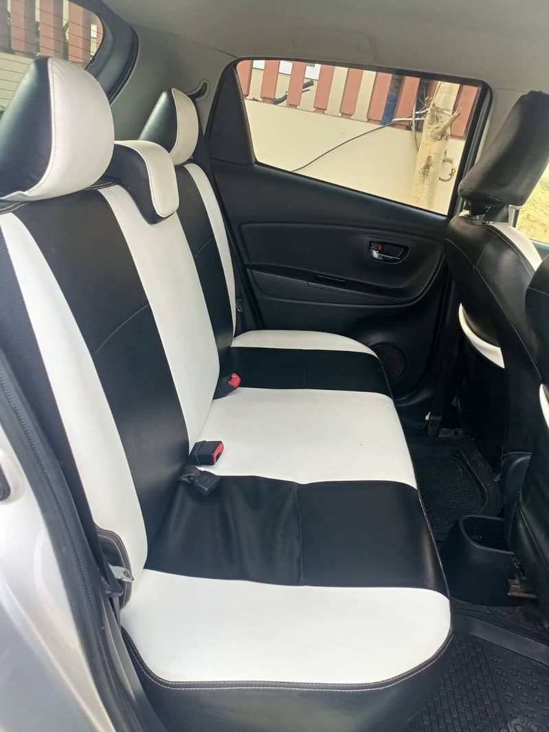 Toyota Vitz 2018 4