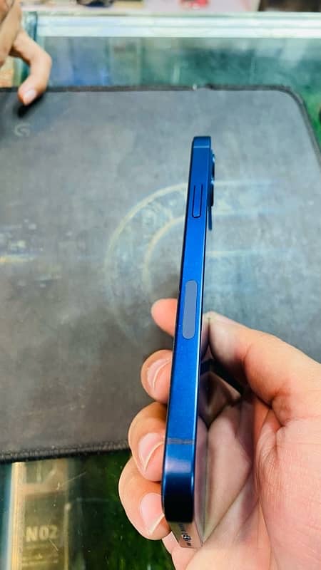 IPHONE 12 BLUE COLOUR 1