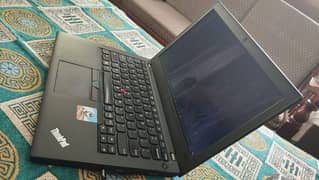 Lenovo Thinkpad X270 core i5 6th generation 8gb/256gb. . .