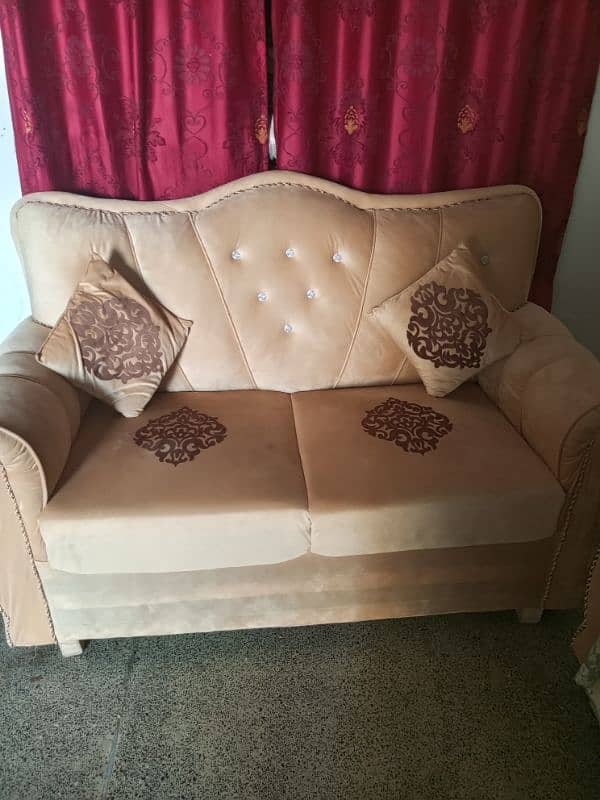 Sofa set used in one week. 1