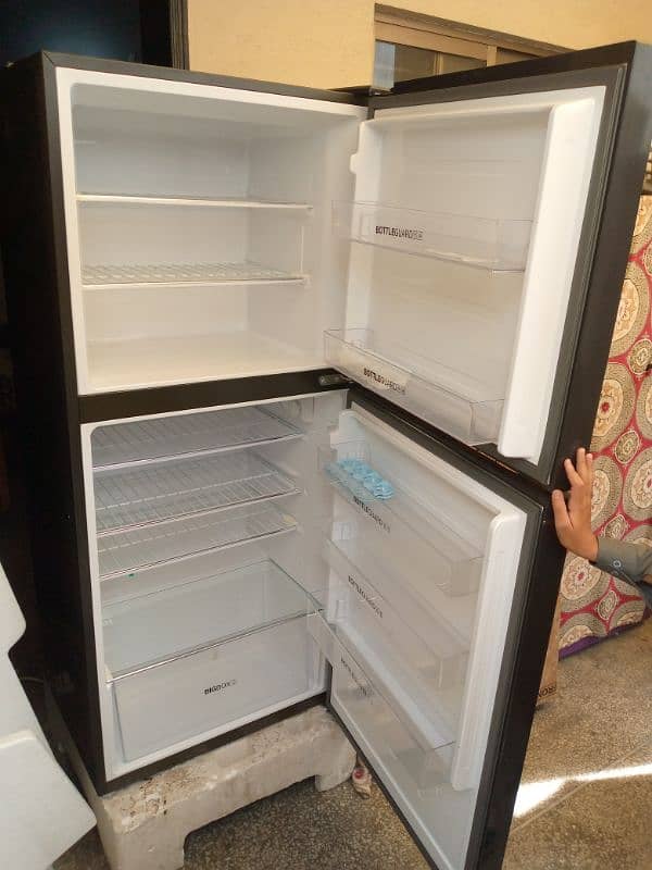 Haier Refrigerator HRF368EPG Glassdoor+double door 5