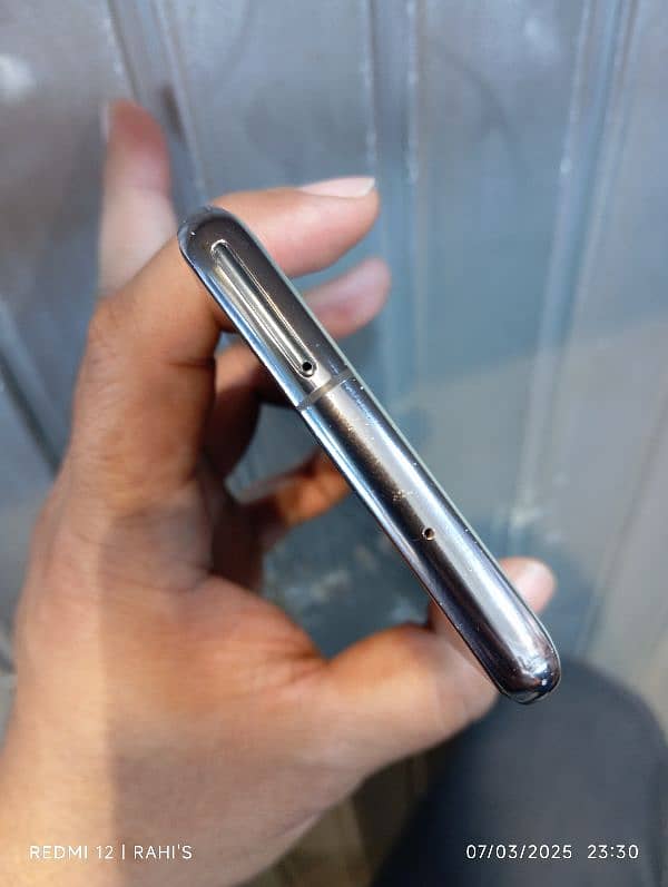 Galaxy S10 duos, doted, 8/128, only call pls 6