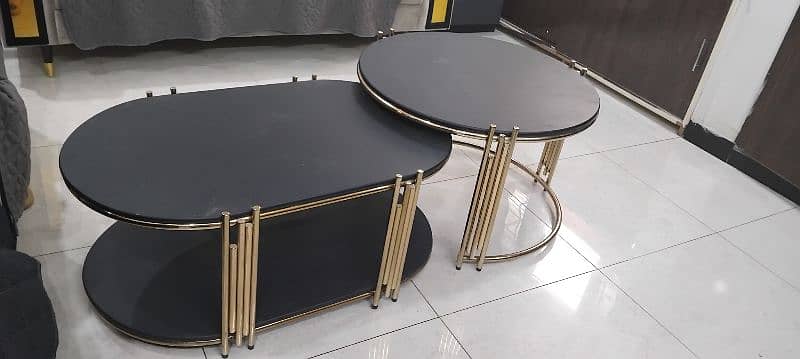 set of 2 centre tables, modern and unique design 2