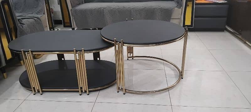 set of 2 centre tables, modern and unique design 3